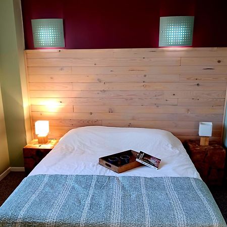 Auberge La Peniche Pierrefitte-sur-Loire エクステリア 写真